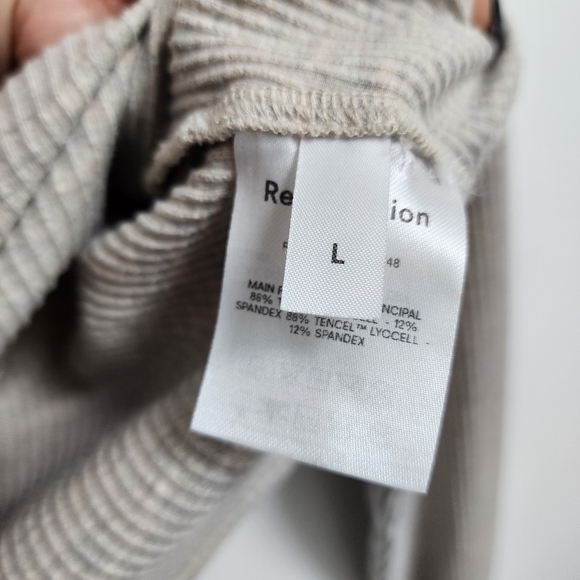 Reformation grey two piece skirt set size Large - Picture 6 of 8